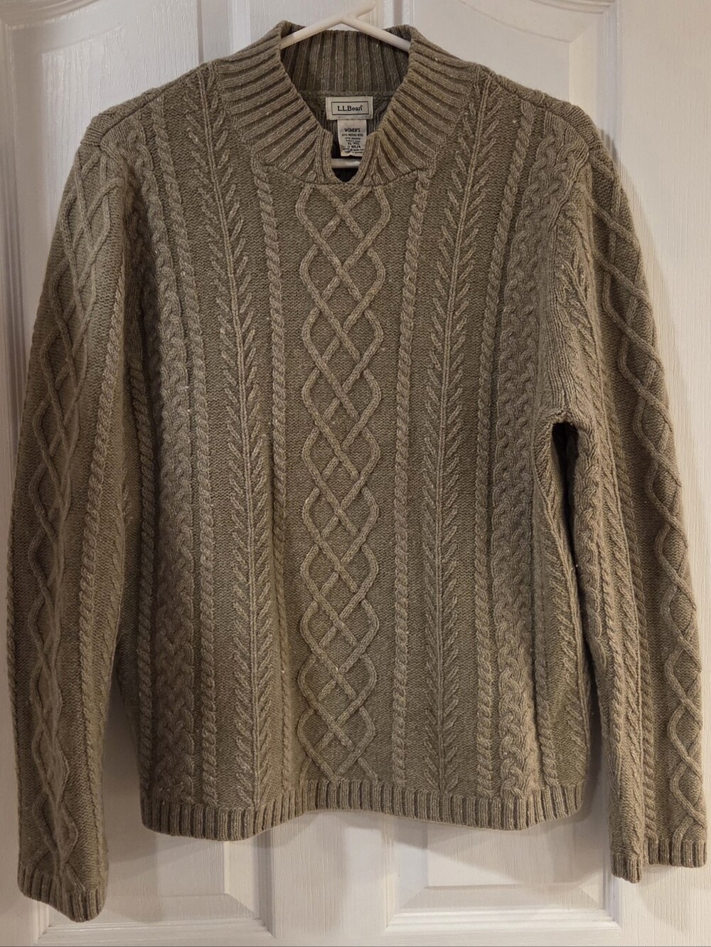 L.L. Bean Merino Wool Cable Knit Sweater (XL, Olive Green)